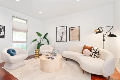 $999,000 | 2155 South Logan Street, Denver, CO 80210