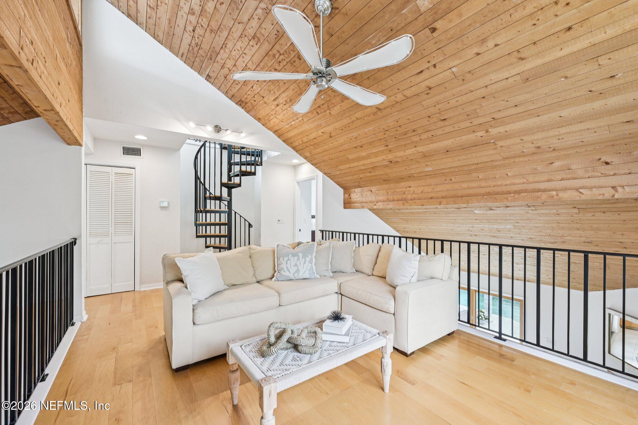 2802 2nd Street South Jacksonville Beach, FL 32250 - Photo 20 of 53 a balcony with table and chairs