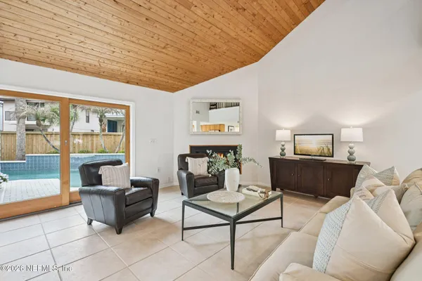 $1,800,000 | 2802 2nd Street South, Jacksonville Beach, FL 32250