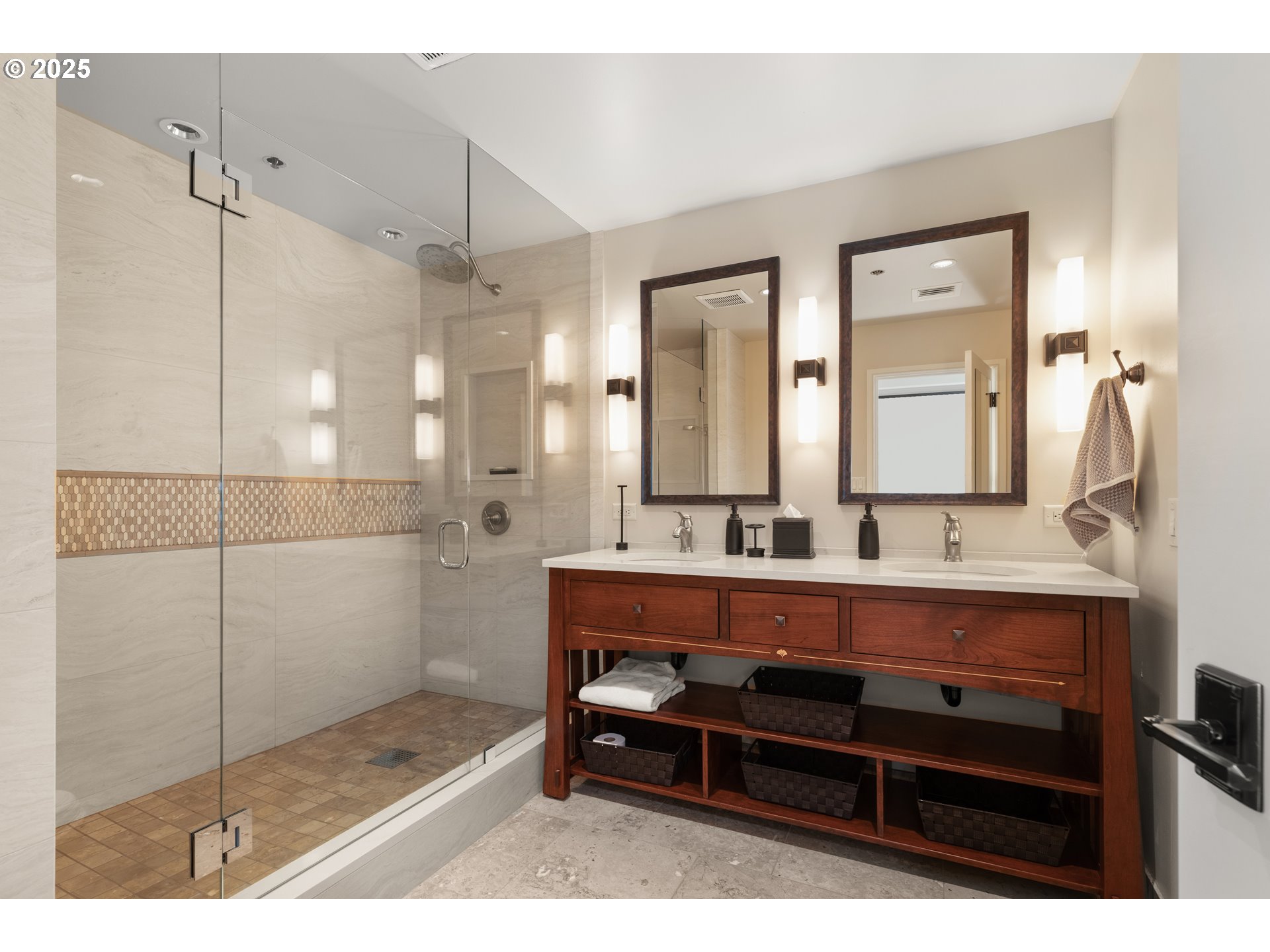 1414 Southwest 3rd Avenue, Unit 2201 Portland, OR 97201 - Photo 33 of 45 Gallery Image 33