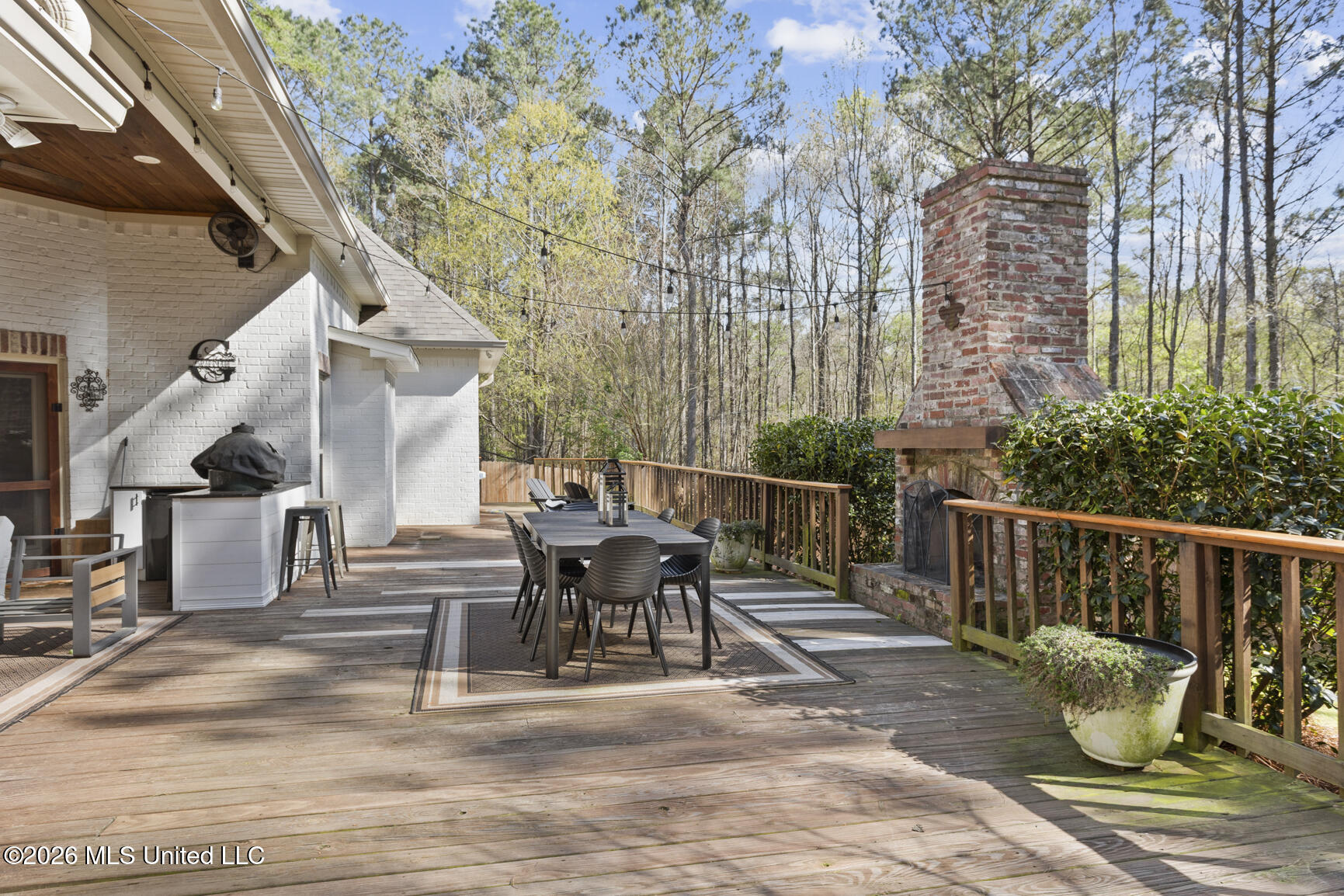 216 Cactus Court Florence, MS 39073 - Photo 5 of 46 216 Cactus Ct