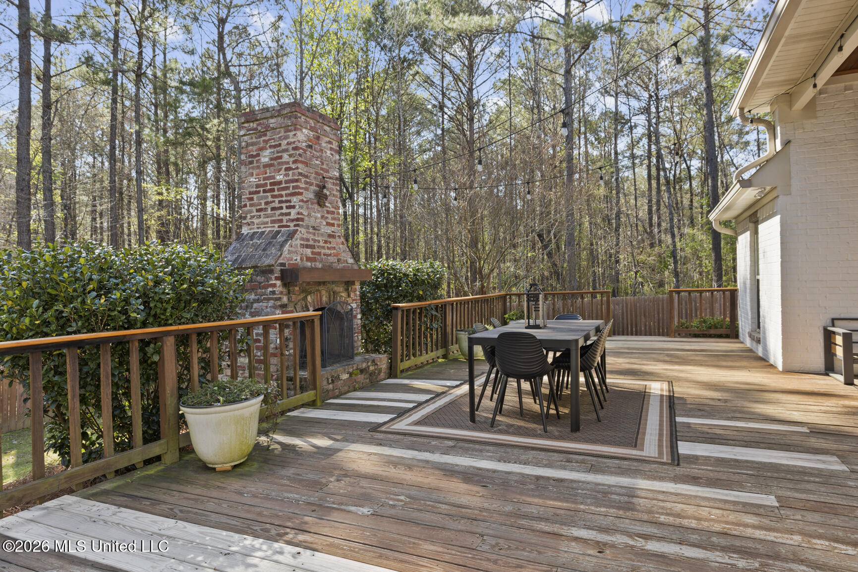 216 Cactus Court Florence, MS 39073 - Photo 9 of 46 216 Cactus Ct