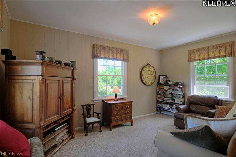 2899 Lander Road Cleveland, OH 44124 - Photo 8 of 25