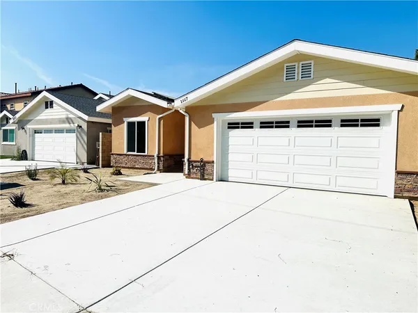$899,900 | 1667 Oak Street, Placentia, CA 92870