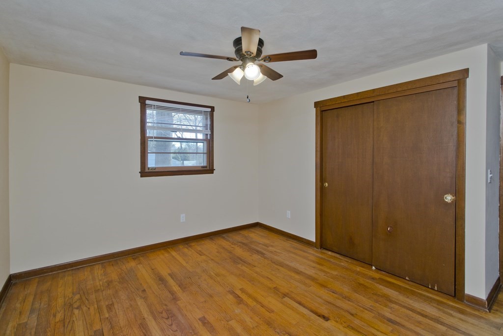 5 Corey Road Springfield, MA 01128 - Photo 11 of 35