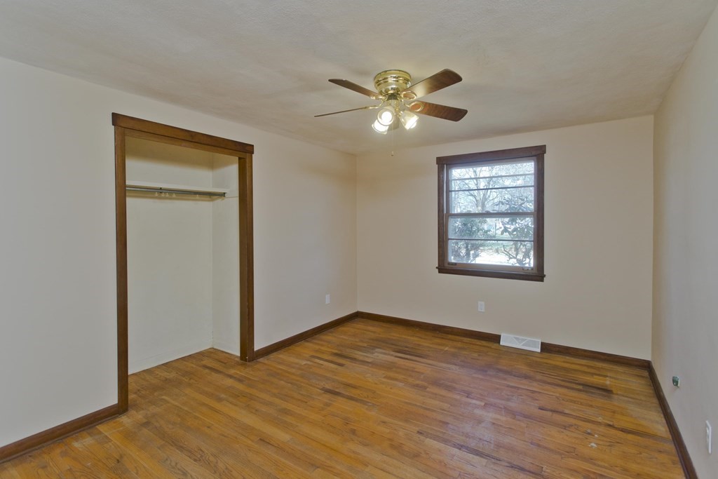 5 Corey Road Springfield, MA 01128 - Photo 21 of 35
