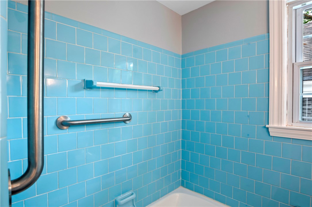 444 New Meadow Road Barrington, RI 02806 - Photo 19 of 24 Gallery Image 19