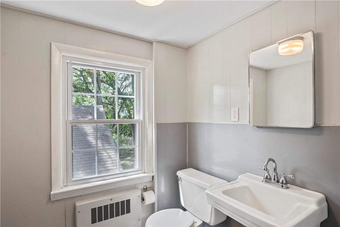 444 New Meadow Road Barrington, RI 02806 - Photo 20 of 24 Gallery Image 20