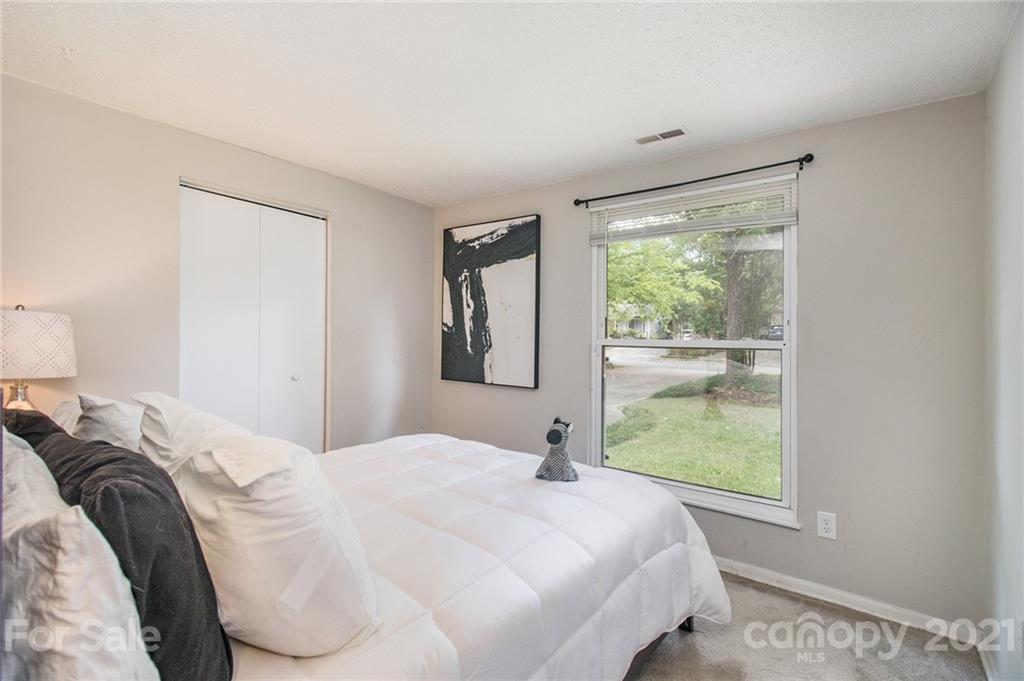 2320 Rice Planters Road Charlotte, NC 28273 - Photo 12 of 20 Gallery Image 12