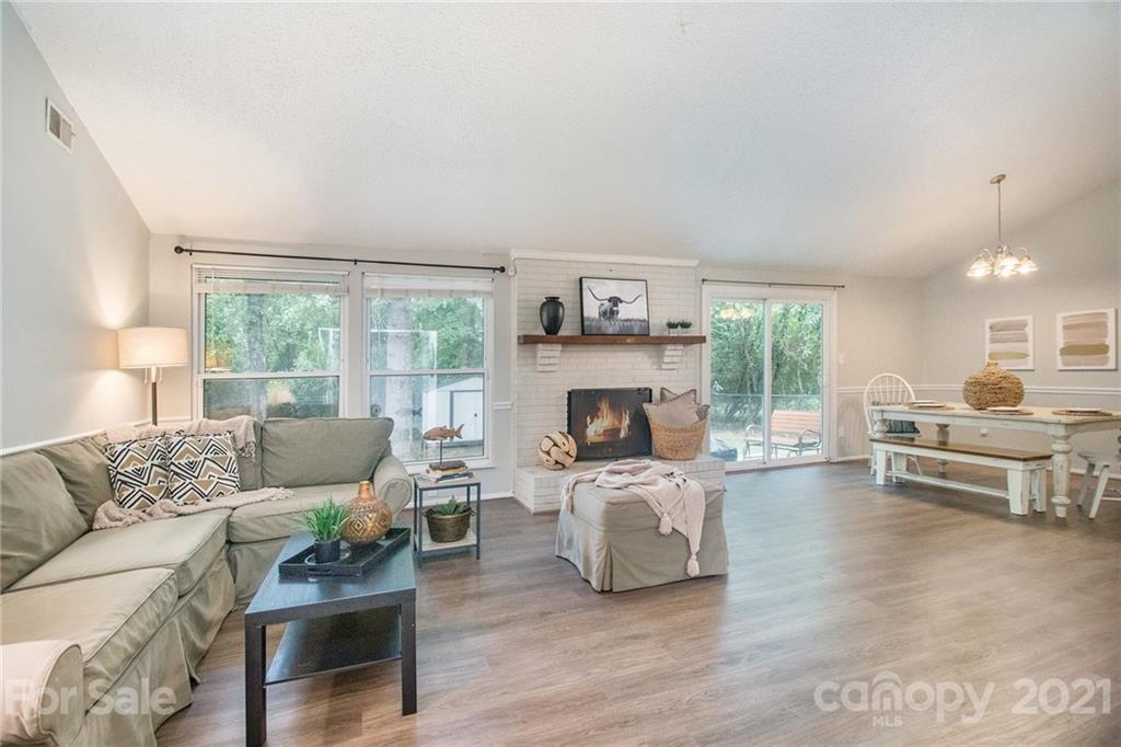 2320 Rice Planters Road Charlotte, NC 28273 - Photo 3 of 20 Gallery Image 3