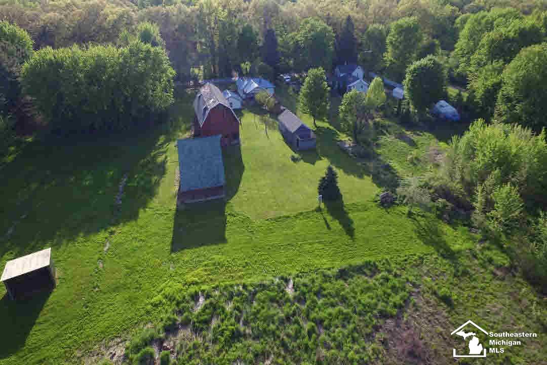 2189 Wells Road Dundee, MI 48131 - Photo 7 of 40