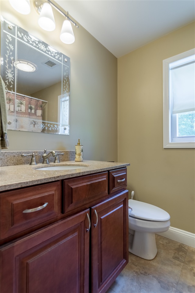 34 Barbour Road Hampton, NH 03842 - Photo 12 of 27