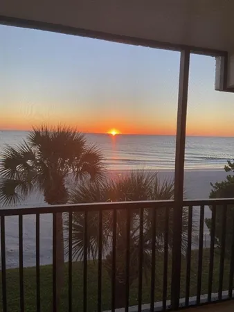 $8,000 | 3235 Gulf Of Mexico Drive, Unit A302, Longboat Key, FL 34228