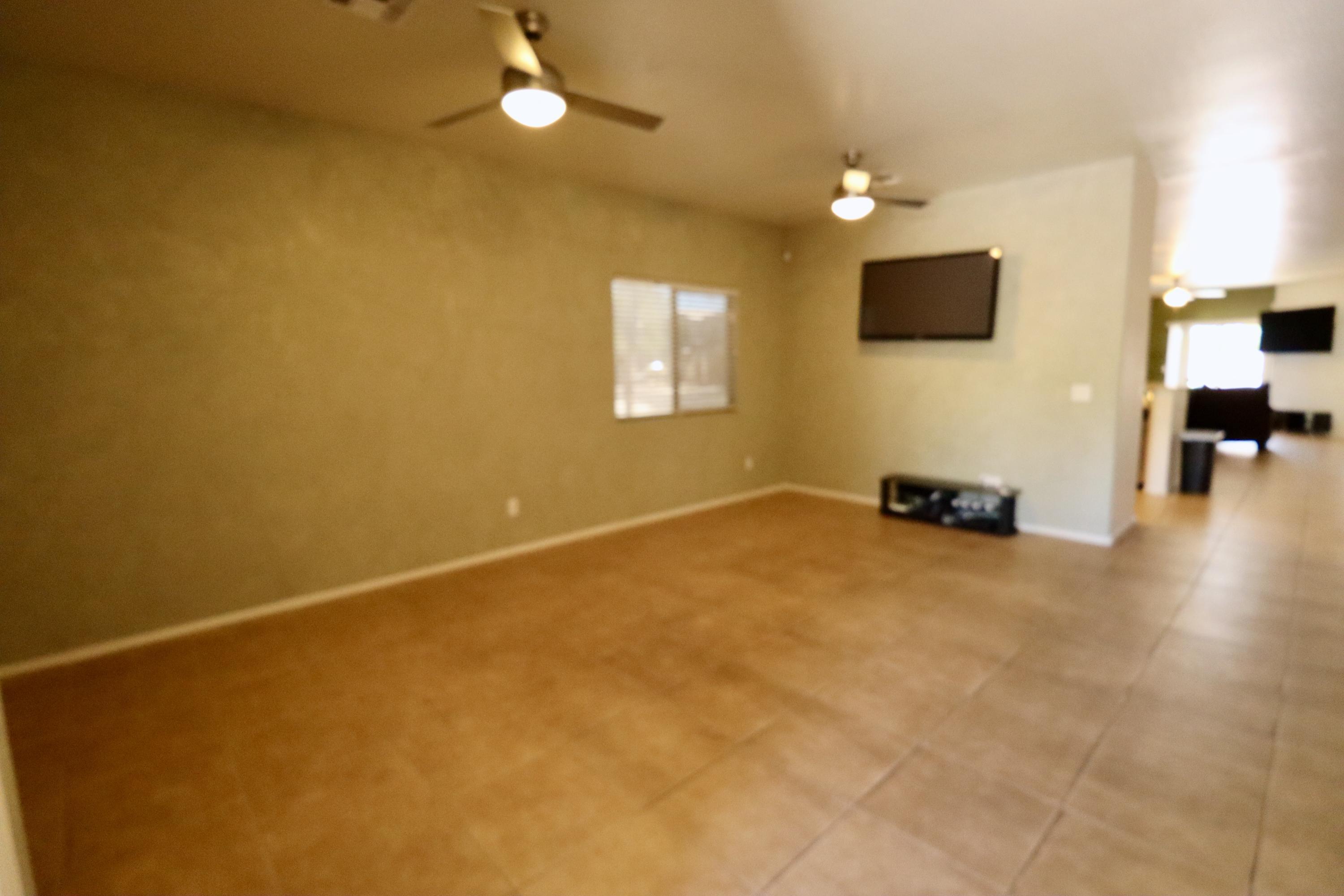 9223 West Belvoir Road Phoenix, AZ 85037 - Photo 4 of 25 Front Rm Inside