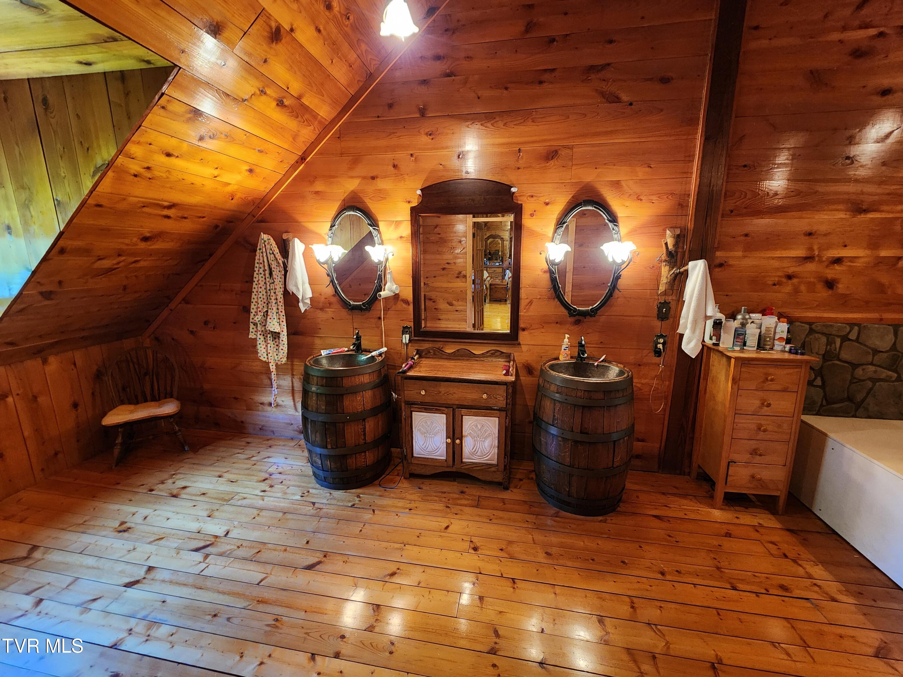 639 Dream Farm Road Birchleaf, VA 24220 - Photo 19 of 153 20240529_111621