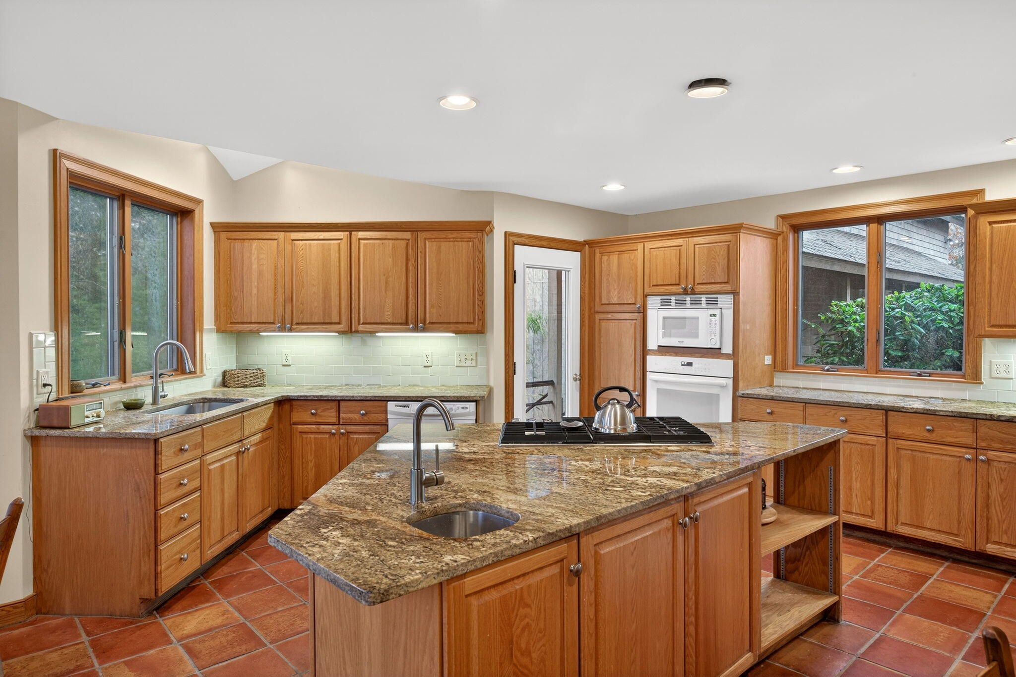 320 Long Pond Road Marstons Mills, MA 02648 - Photo 10 of 48 68-8P0A7667