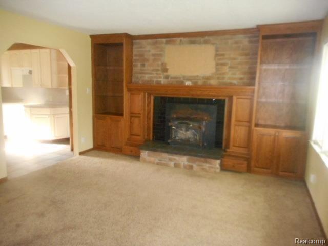 7625 Exeter Road Monroe, MI 48162 - Photo 10 of 23 10.jpg