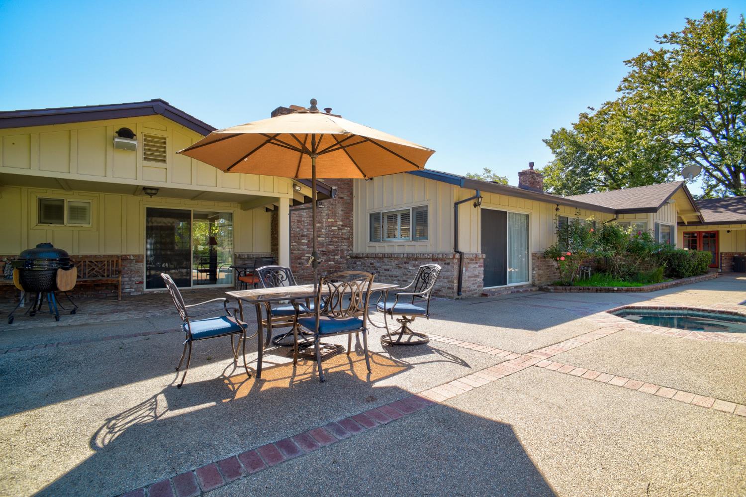 8720 Tavernor Road Wilton, CA 95693 - Photo 34 of 70