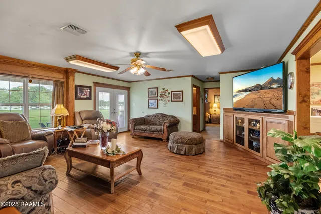 $330,000 | 6104 Highway 26, Jennings, LA 70546