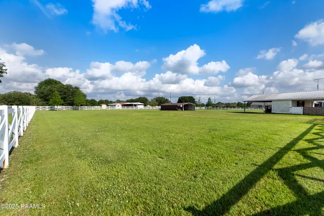 $330,000 | 6104 Highway 26, Jennings, LA 70546