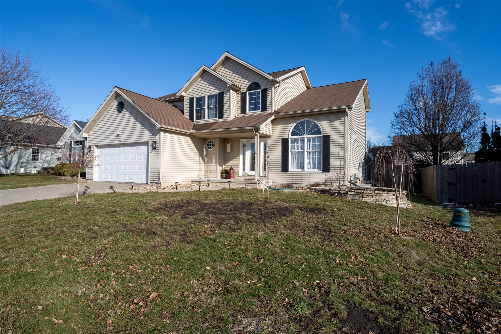 1504 Estate Drive Normal, IL 61761 - Photo 3 of 34