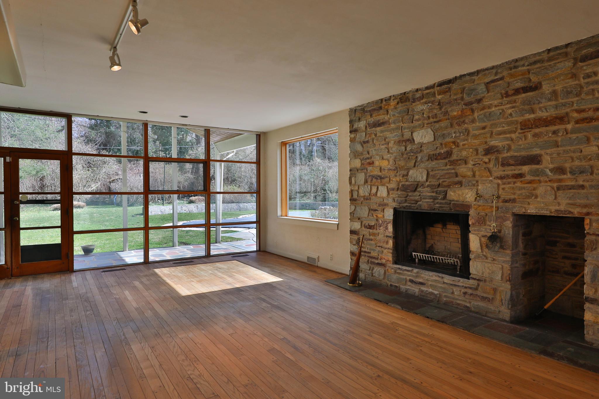 209 Gribbel Road Wyncote, PA 19095 - Photo 11 of 40 Living Room