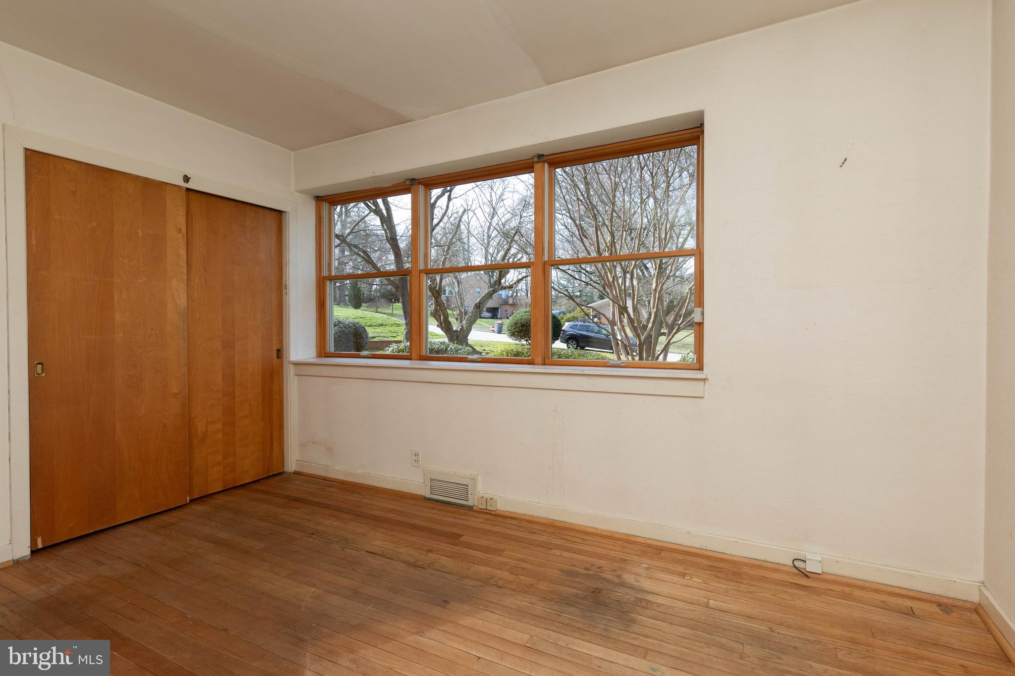 209 Gribbel Road Wyncote, PA 19095 - Photo 21 of 40 Second Bedroom