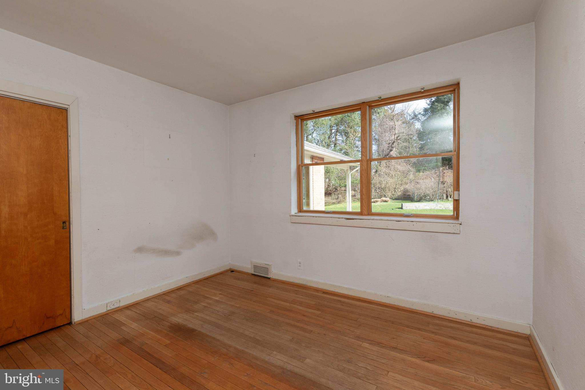 209 Gribbel Road Wyncote, PA 19095 - Photo 22 of 40 Third Bedroom