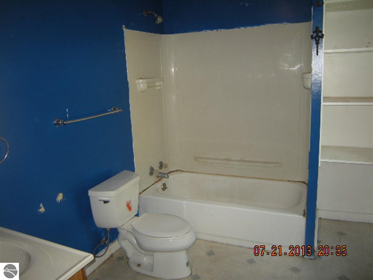 450 Bendon Road Interlochen, MI 49643 - Photo 8 of 12 1775161-7.JPG