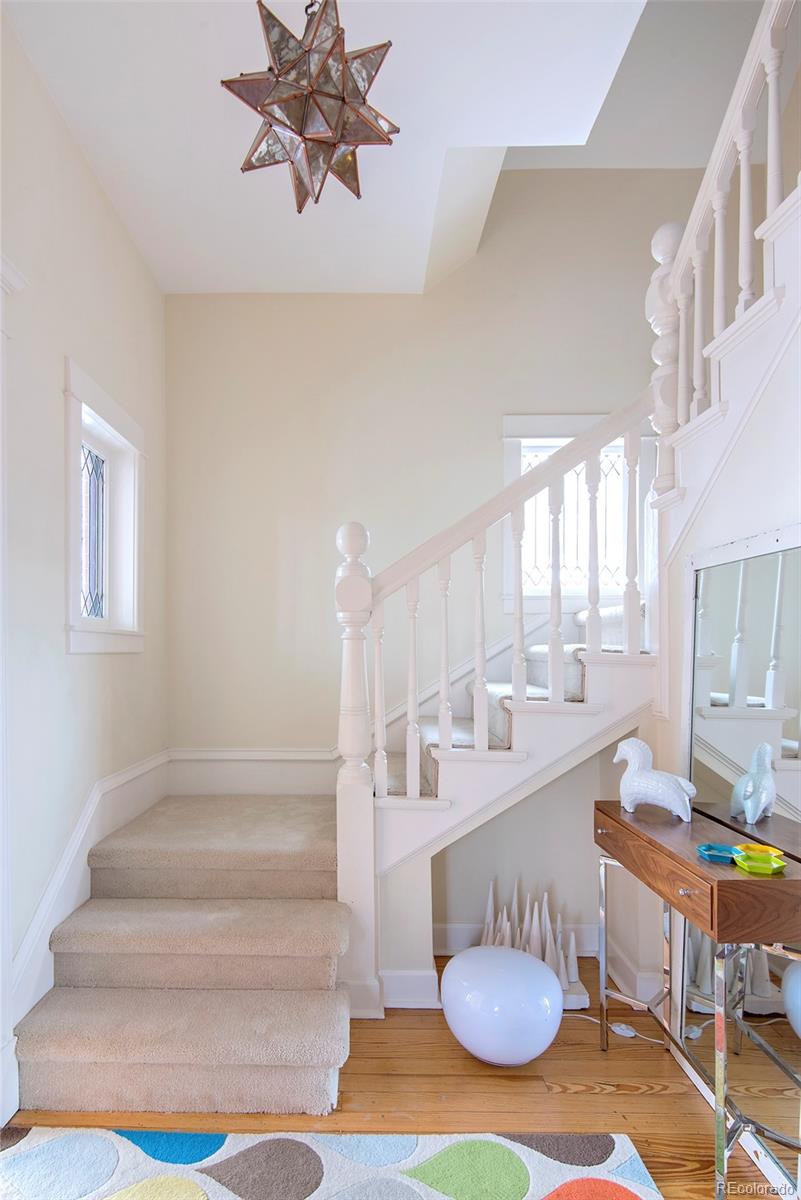 2137 Pine Street Boulder, CO 80302 - Photo 5 of 40 a view of kitchen and dining room
