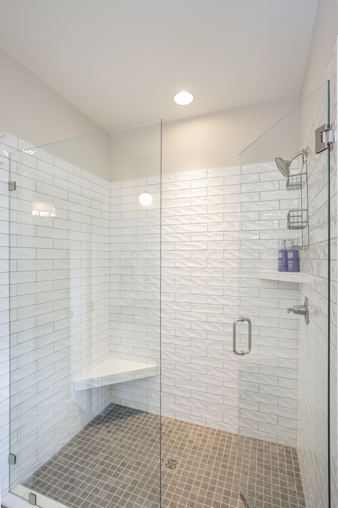 6599 Simmons Bluff Road Lebanon, TN 37090 - Photo 12 of 23 a bathroom with a shower
