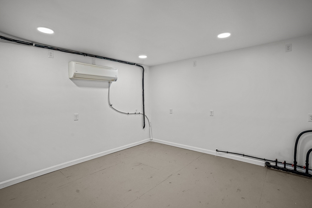 33-35 Holden Street Coventry, RI 02816 - Photo 23 of 41