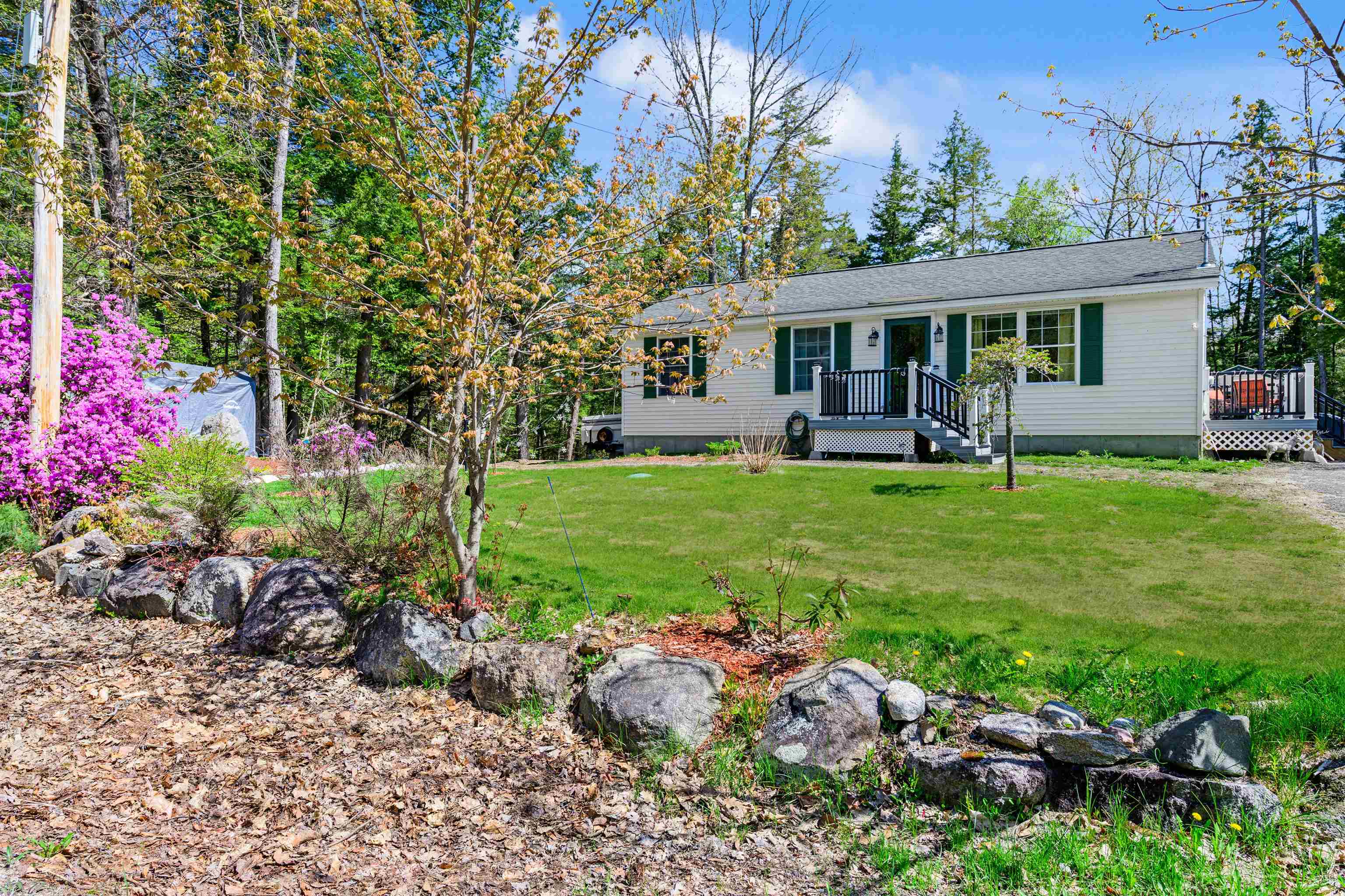 26 Birch Tree Lane Ossipee, NH 03814 - Photo 3 of 41