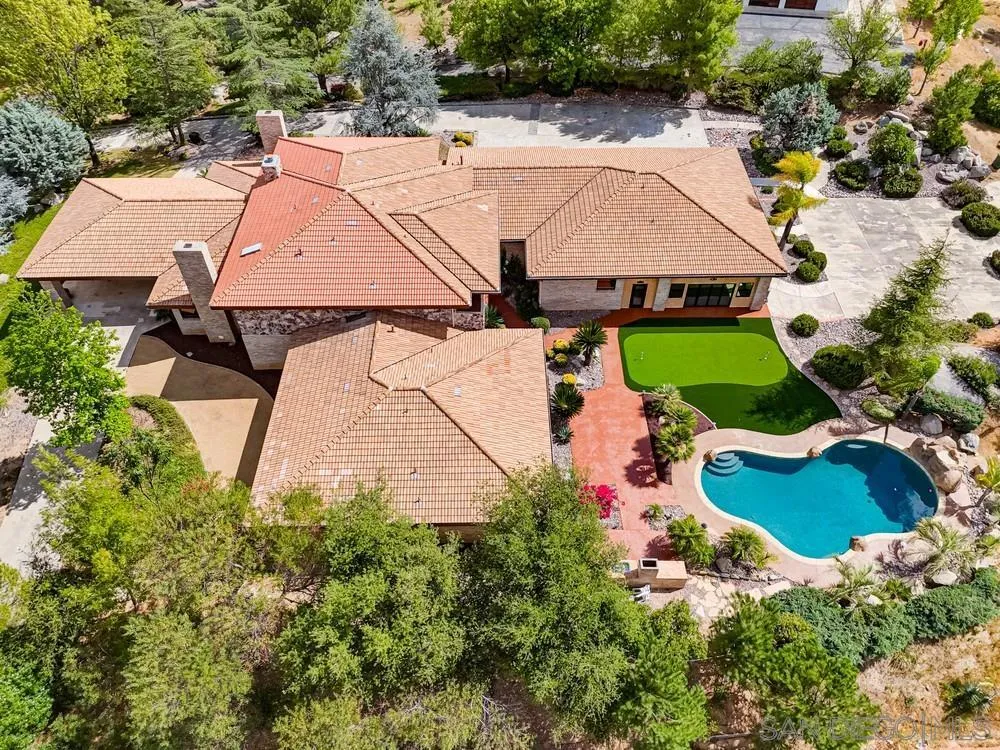 3725 Via Cielo Azul Alpine, CA 91901 - Photo 21 of 43