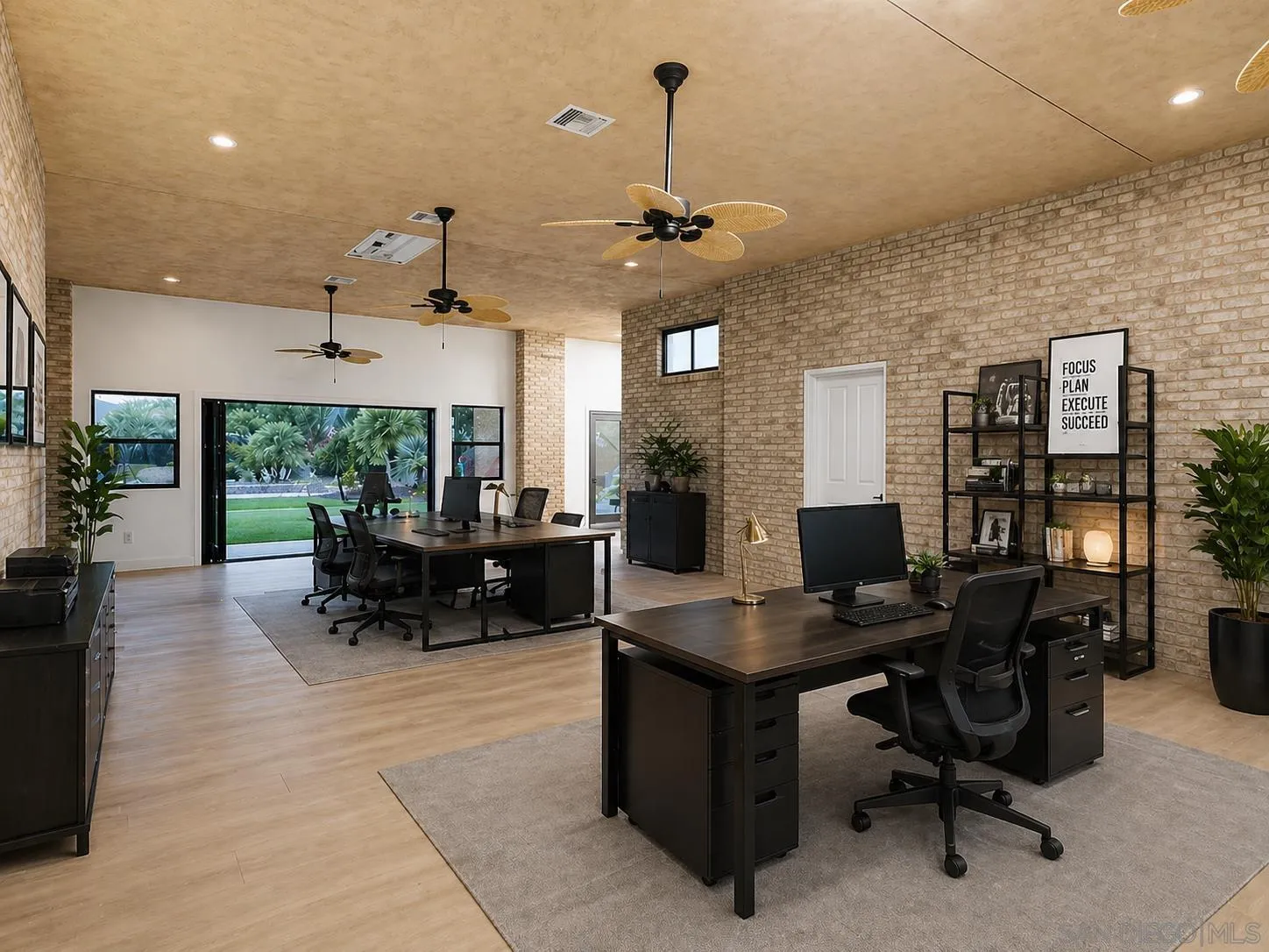 3725 Via Cielo Azul Alpine, CA 91901 - Photo 4 of 43 Enclosed Indoor-Outdoor Living / Rec Room