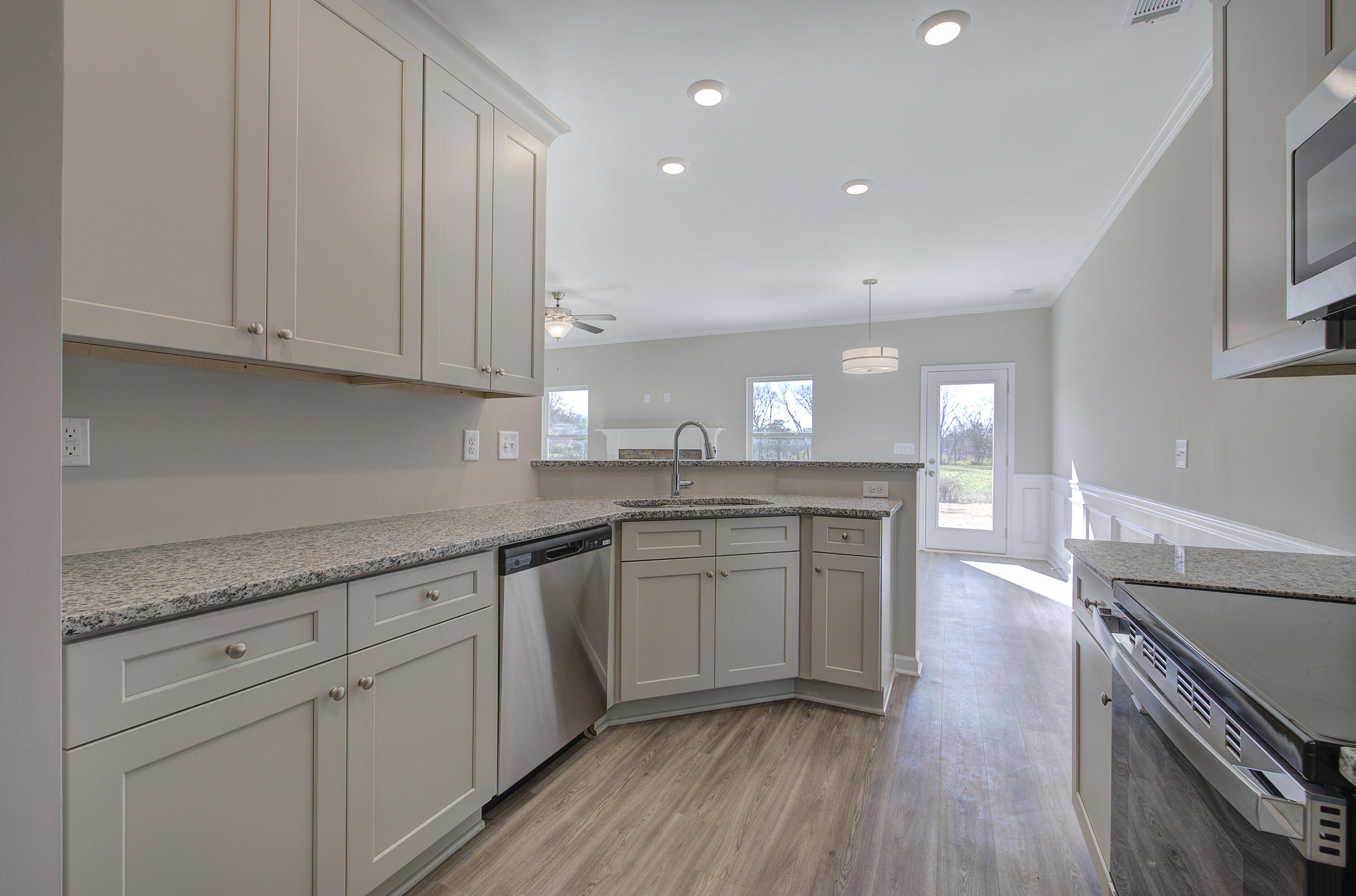 6722 Dharma Loop, Unit 64 Chattanooga, TN 37412 - Photo 15 of 37 9Y1A4239_40_41