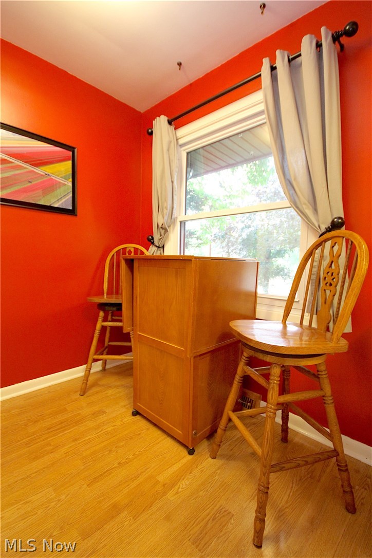 368 Sandhurst Road Akron, OH 44333 - Photo 16 of 32 Gallery Image 16
