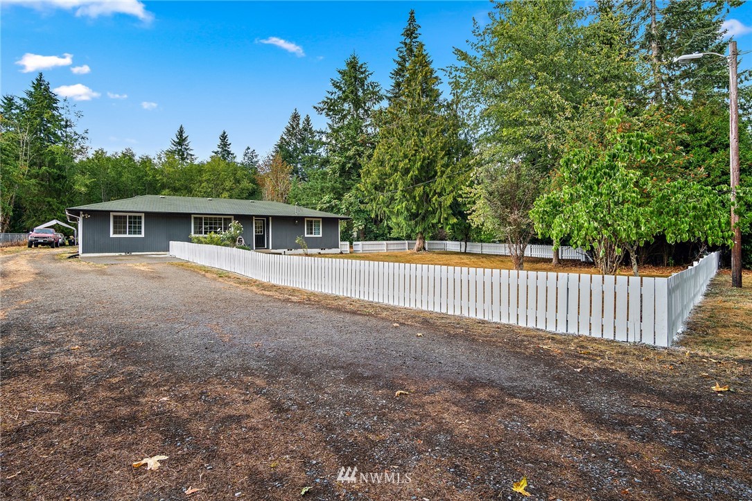 283 Dluhosh Road Onalaska, WA 98570 - Photo 2 of 25 Gallery Image 2