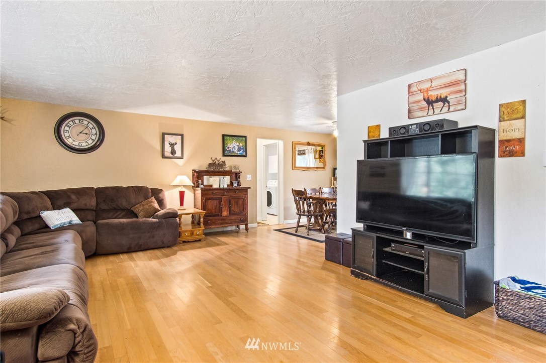 283 Dluhosh Road Onalaska, WA 98570 - Photo 13 of 25 Gallery Image 13