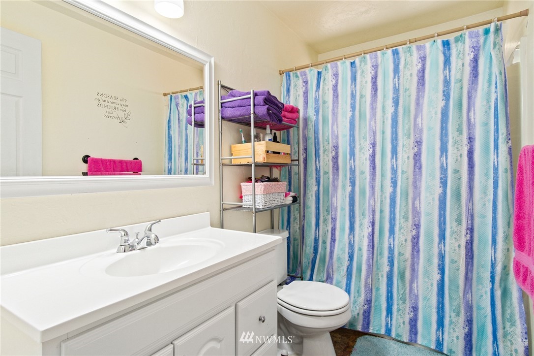 283 Dluhosh Road Onalaska, WA 98570 - Photo 24 of 25 Gallery Image 24