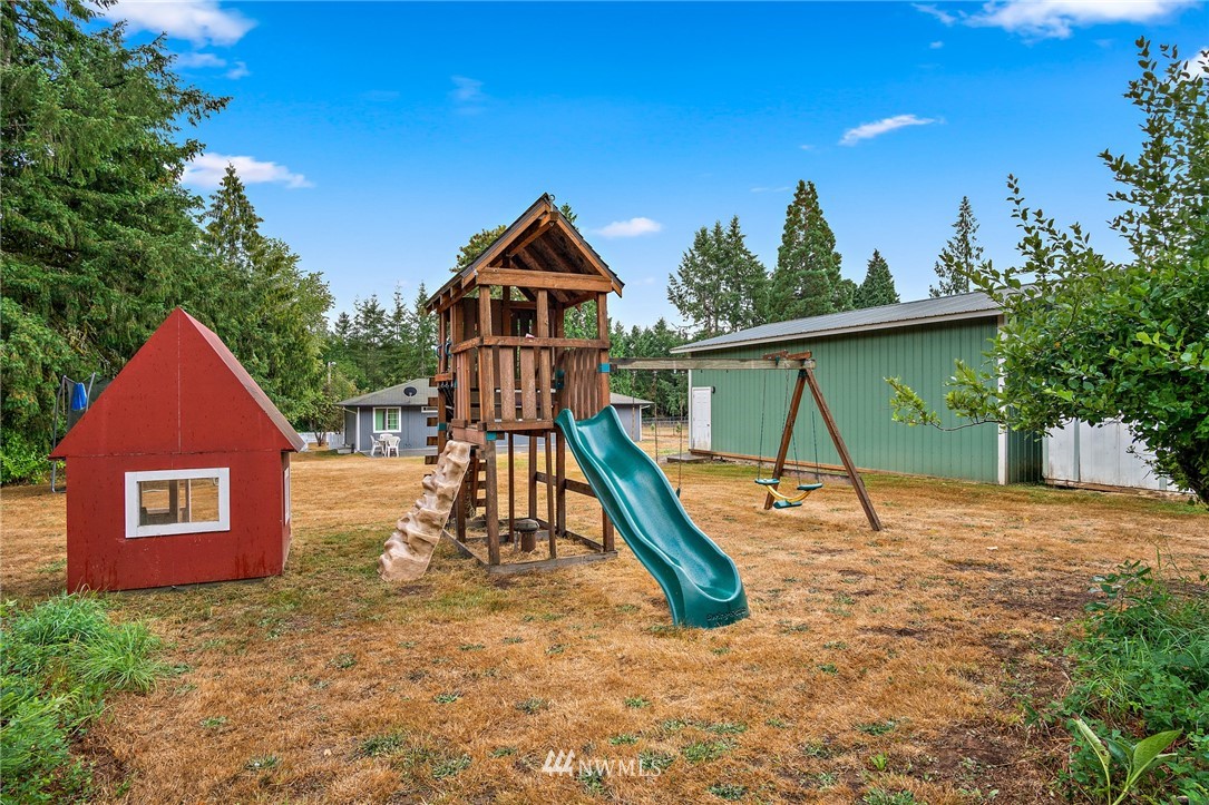 283 Dluhosh Road Onalaska, WA 98570 - Photo 10 of 25 Gallery Image 10