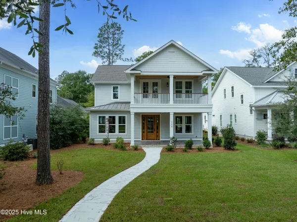 $849,900 | 305 Jenoa Drive, Castle Hayne, NC 28429