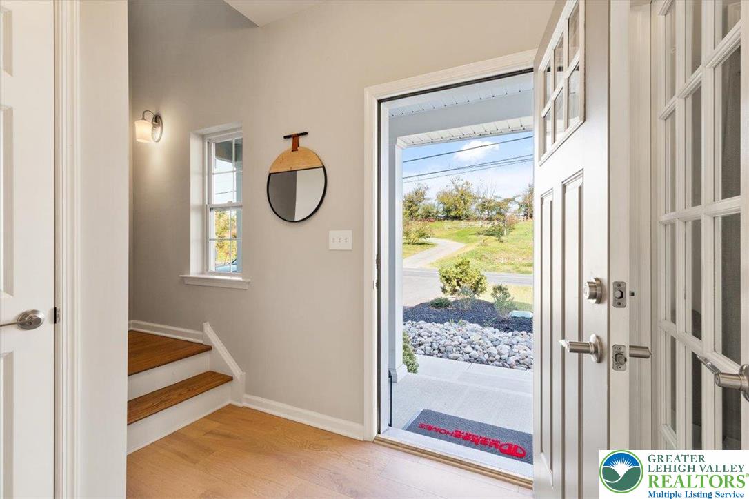 77 Tumble Creek Road, Unit 14 Easton, PA 18042 - Photo 4 of 32