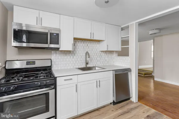 $2,200 | 22 Thompson Street, Bordentown, NJ 08505