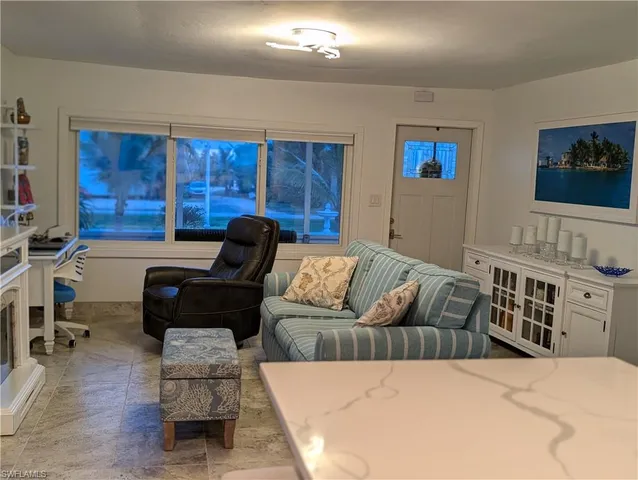 $380,000 | 313 Copeland Avenue, Everglades City, FL 34139