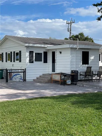 $380,000 | 313 Copeland Avenue, Everglades City, FL 34139