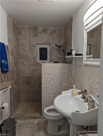 $385,000 | 313 Copeland Avenue, Everglades City, FL 34139