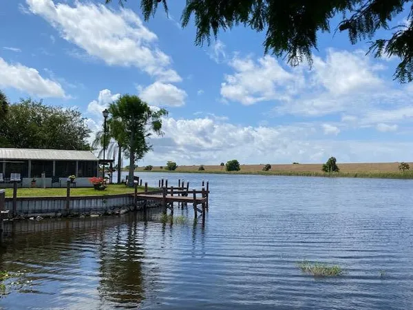 $1,000 | 8680 Highway 441, Unit B3, Okeechobee, FL 34974