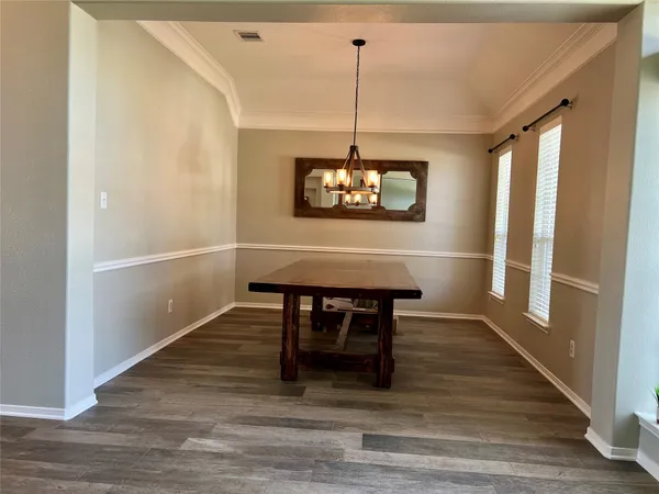 $2,650 | 9219 Barnsford Lane, Tomball, TX 77375