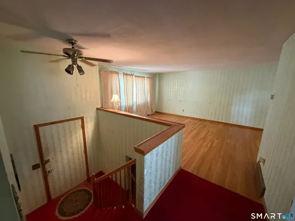 $334,999 | 321 Knob Hill Road, Meriden, CT 06451